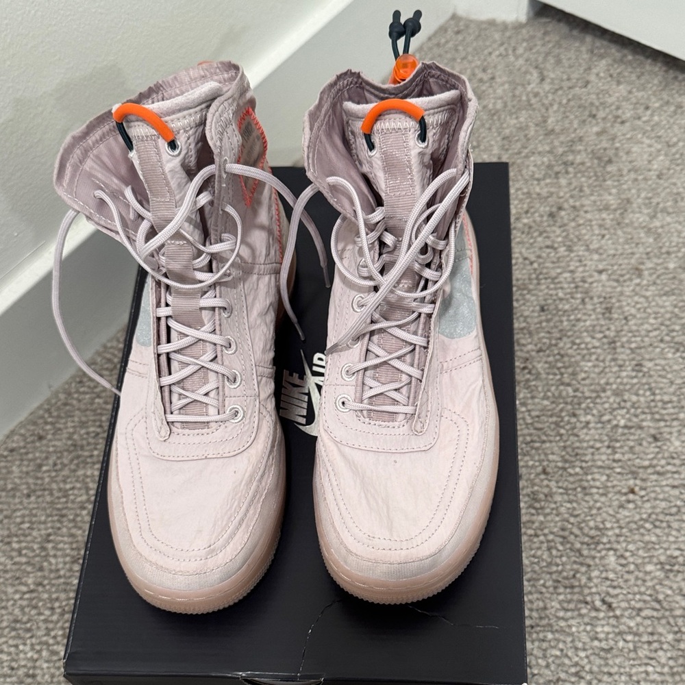 Nike AF1 Shell - Picture 2 of 9